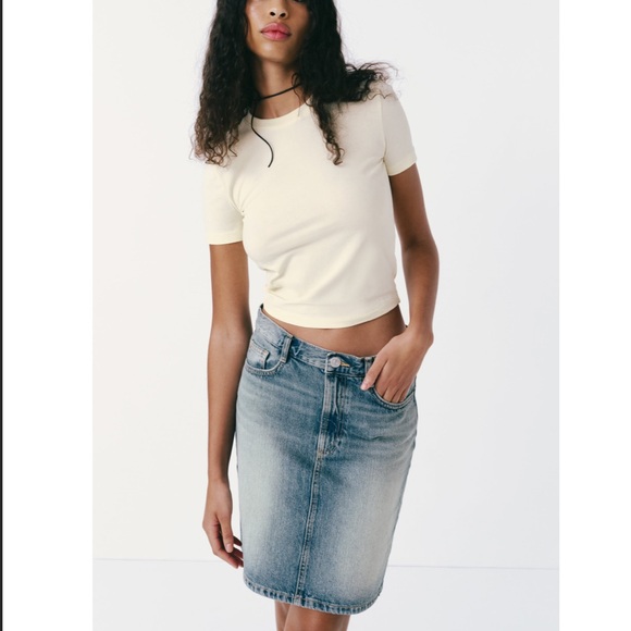 ZARA DENIM SKIRT TRF - Picture 2 of 7